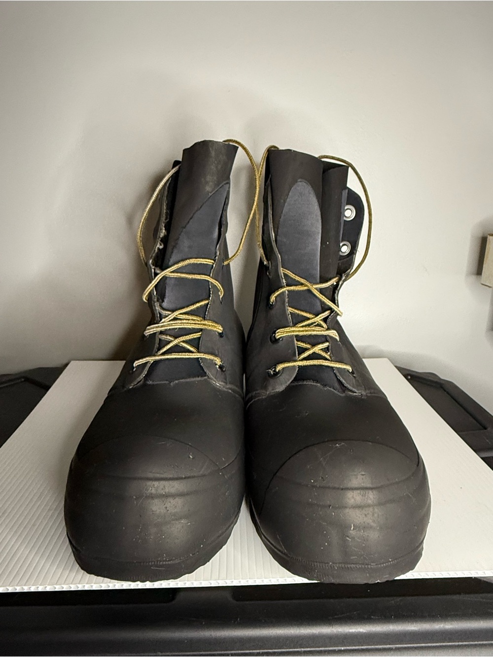 Vintage 1985 Military “Mickey Mouse Boots” Insulated Boots. Size 12